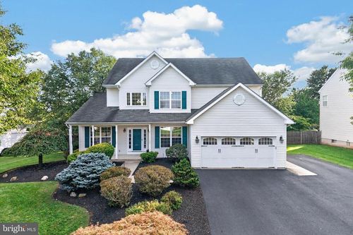 20 Ava Cir, GILBERTSVILLE, PA, 19525-8885 | Card Image