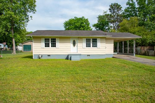 490 Scoggins St, Summerville, GA, 30747-1492 | Card Image
