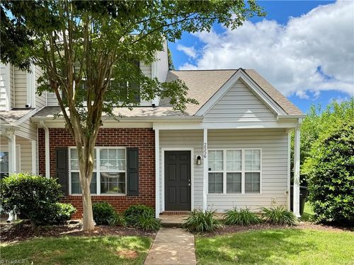 2556 Halle Ann Cir, Winston-Salem, NC, 27103-6098 | Card Image
