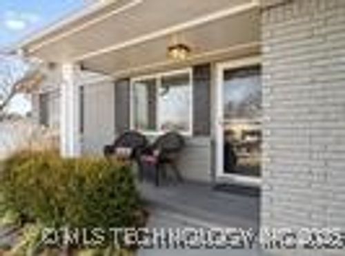 18 166th East Ave, Tulsa, OK, 74108-1734 | Card Image