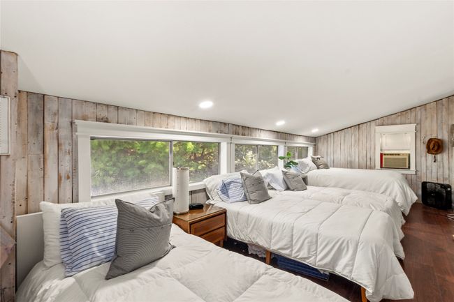 Guest house loft | Image 17