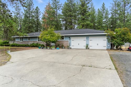 18826 W Christensen Rd, Medical Lake, WA, 99022-9641 | Card Image