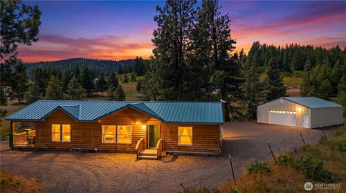 1401 Elk Heights Rd, Cle Elum, WA, 98922-8454 | Card Image