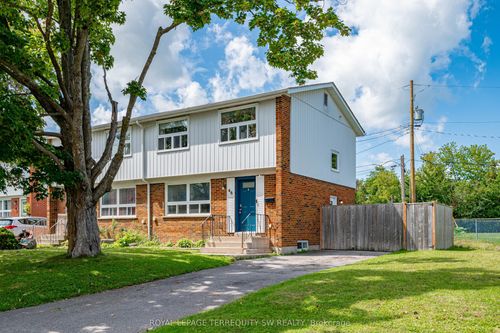 46 Northlin Park Rd, Lindsay, ON, K9V4P4 | Card Image