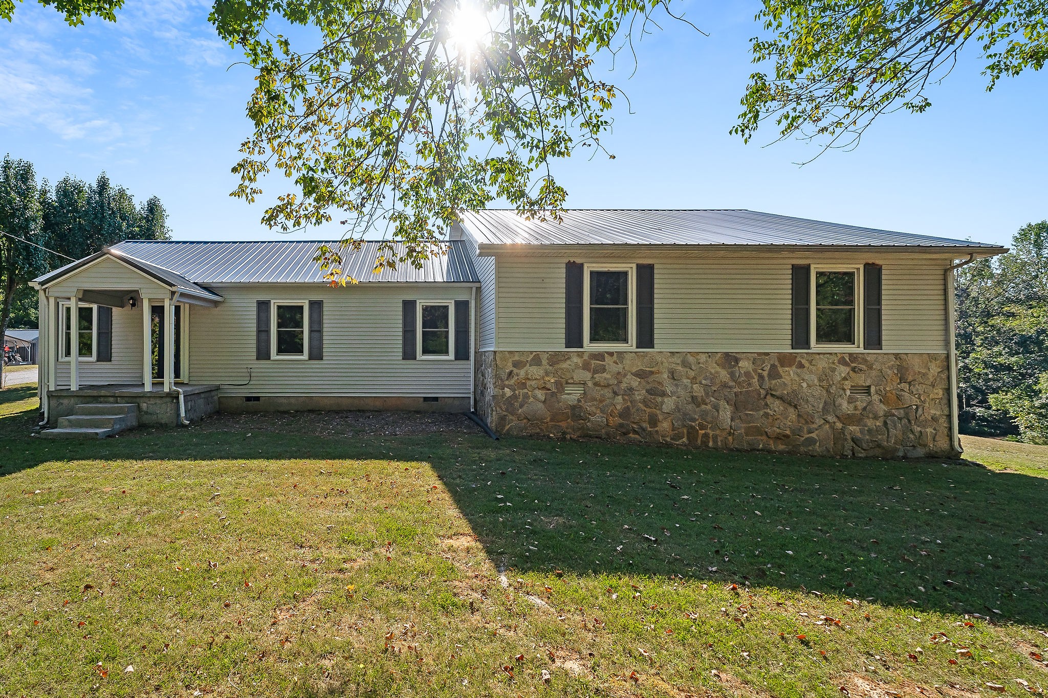 John Locke Rd, Mcminnville, TN 37110