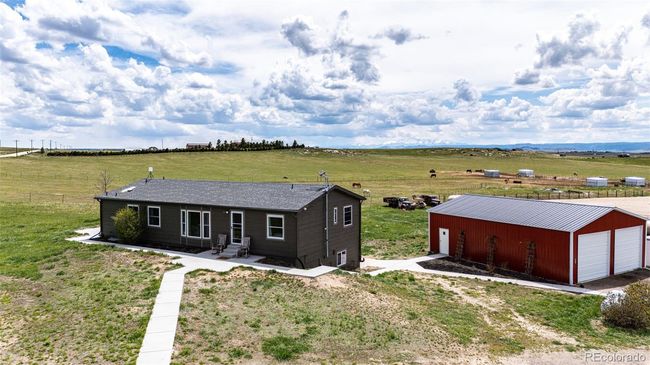 28505 County Road 5, House other with 5 bedrooms, 3 bathrooms and 6 parking in Elizabeth CO | Image 4
