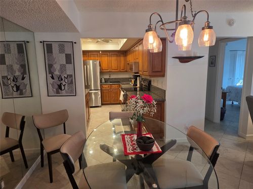 239-959 Se 2nd Ave, Deerfield Beach, FL, 33441-5573 | Card Image