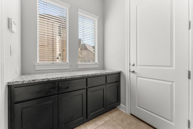 4217 Gallego Cir, House other with 5 bedrooms, 4 bathrooms and 3 parking in Bee Cave TX | Image 29