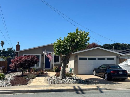 367 Seaside Drive, Pacifica, CA, 94044 | Card Image