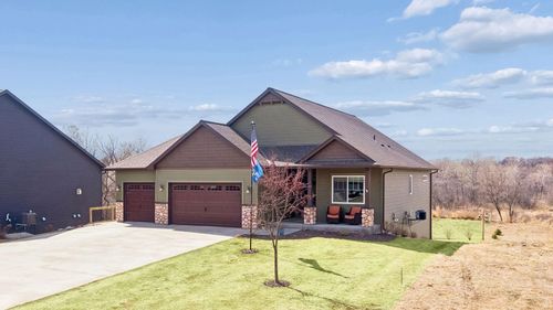 26612 Frontier Ave, Wyoming, MN, 55092-4504 | Card Image