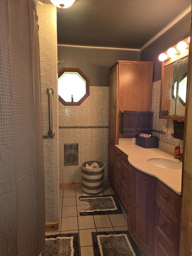 25560 Chillicothe Pike, House other with 2 bedrooms, 2 bathrooms and null parking in Williamsport OH | Image 17