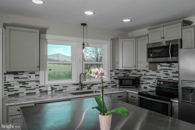 161 Reservoir Ave, House other with 5 bedrooms, 3 bathrooms and null parking in Luray VA | Image 23