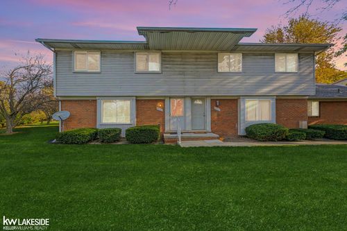 42017 Toddmark Ln, Clinton Twp, MI, 48038-5401 | Card Image