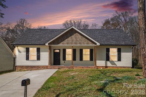 648 E Ketchie St, China Grove, NC, 28023-2545 | Card Image