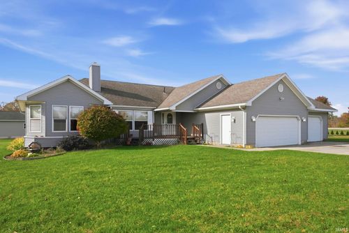 19515 Carter Ln, New Paris, IN, 46553-9671 | Card Image