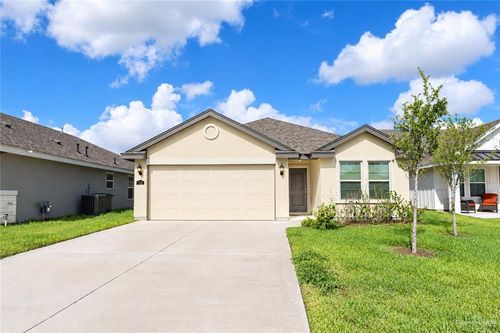 530 Palo Blanco St, San Juan, TX, 78589-1659 | Card Image