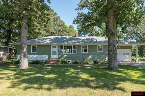 112 Lincoln Ave, Gaylord, MN, 55334-2273 | Card Image
