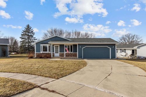 524 Windsor Court, FOND DU LAC, WI, 54935 | Card Image