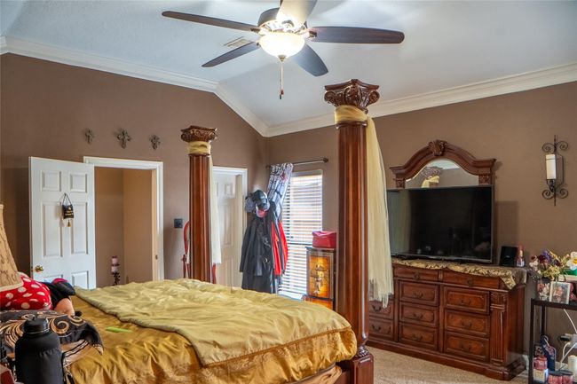 15106 Olde Tavern Ct, House other with 4 bedrooms, 4 bathrooms and 3 parking in Houston TX | Image 14