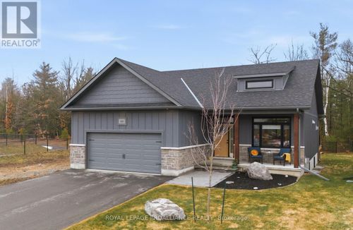 48 Deerview Dr, Trenton, ON, K8V0L8 | Card Image