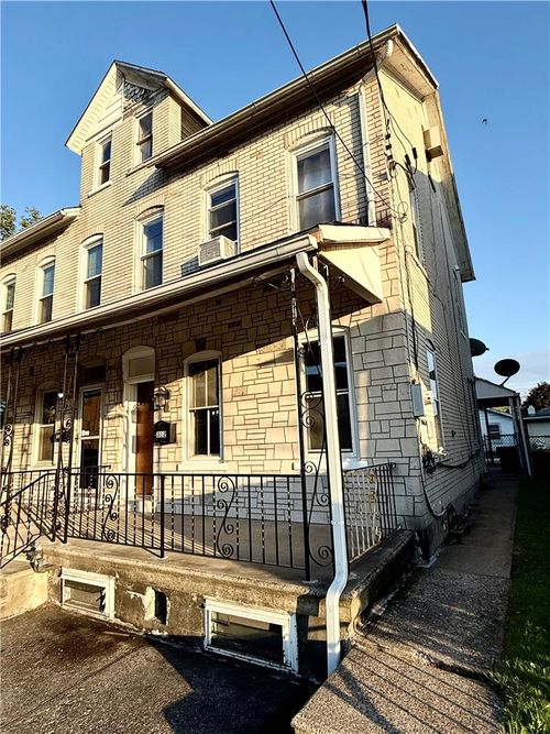 312 W Susquehanna St, Allentown, PA, 18103-3437 | Card Image