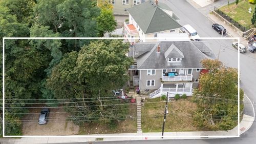 96-94 Broadway, Haverhill, MA, 01832-3781 | Card Image