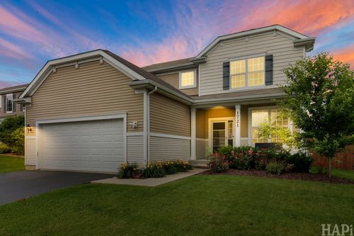 1721 Roger Rd, Woodstock, IL, 60098-2797 | Card Image