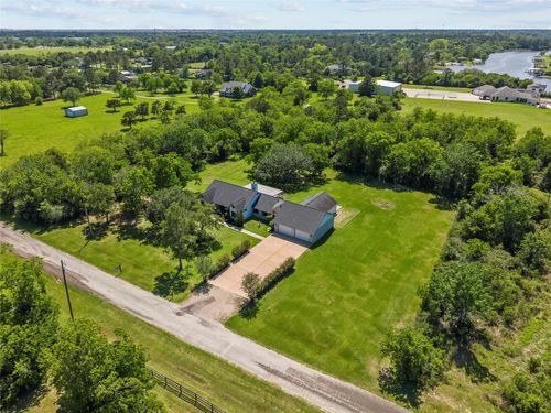5018 Starboard Ln, Dickinson, TX, 77539 | Card Image