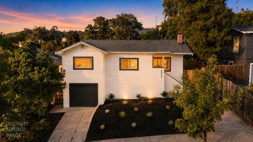 6054 Outlook Ave, Oakland, CA, 94605-1818 | Card Image