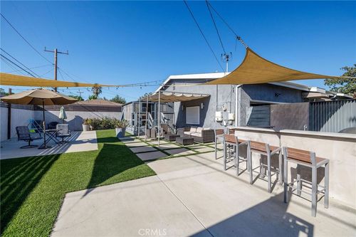 2905 Magnolia Ave, Long Beach, CA, 90806-4222 | Card Image