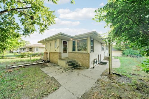 3822 3rd St Ne, Columbia Heights, MN, 55421-3738 | Card Image