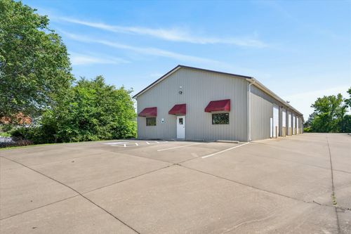 141 Corporate Dr, Clarksville, TN, 37040-6035 | Card Image