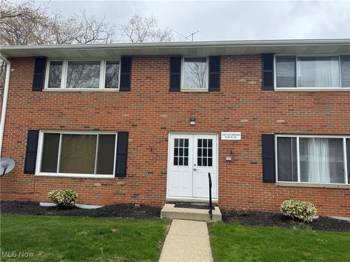 apt-10d-27651 Lake Shore Blvd, Euclid, OH, 44132-1367 | Card Image