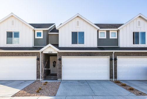 1250 S Catail Dr, Santaquin, UT, 84655-4662 | Card Image