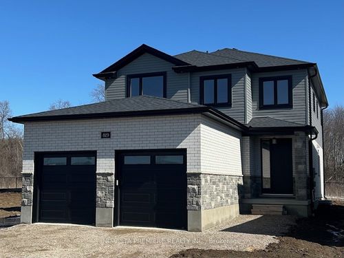 828 Gatestone Rd, London, ON, N6M0L6 | Card Image