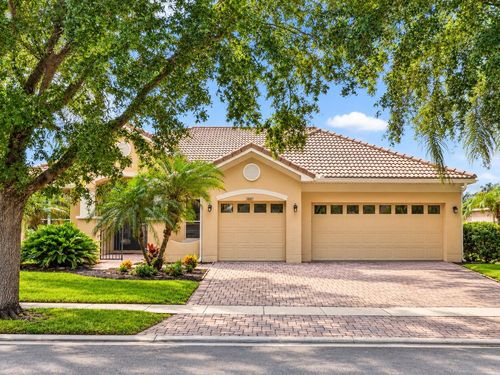 3881 Bowfin Trl, KISSIMMEE, FL, 34746-1957 | Card Image