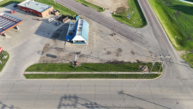 Great Hwy 14 Frontage! | Image 33