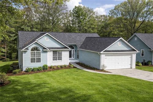 1515 Smoke Hill Dr, Hoschton, GA, 30548-1756 | Card Image