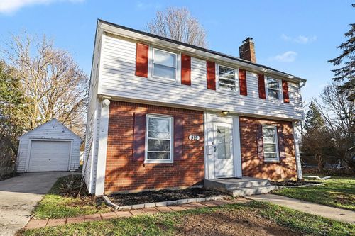 519 N Main St, Three Rivers, MI, 49093-1426 | Card Image