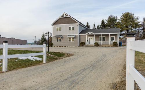 6 Ames Plaza Ln, Walpole, NH, 03608-4402 | Card Image