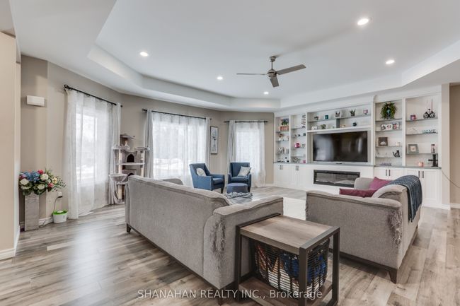 3167 Broadway St, House other with 4 bedrooms, 4 bathrooms and 4 parking in Brooke Alvinston ON | Image 8