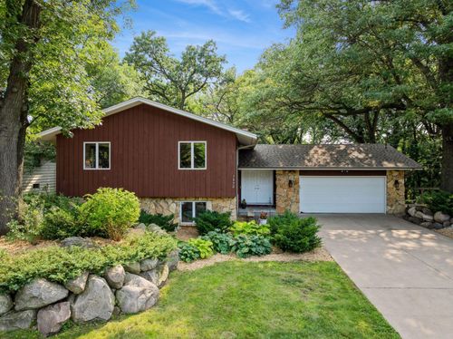 7892 Alden Way Ne, Fridley, MN, 55432-2409 | Card Image