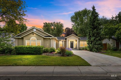 2183 E Celia Ct, Eagle, ID, 83616-6185 | Card Image