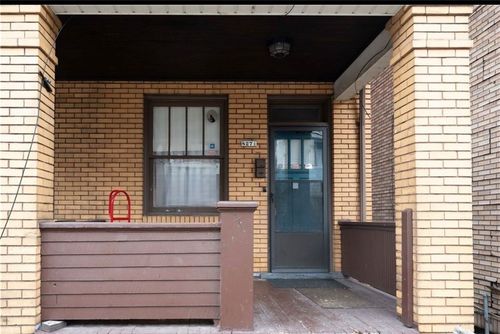 827 1/2 Frank St, Mc Kees Rocks, PA, 15136-3421 | Card Image