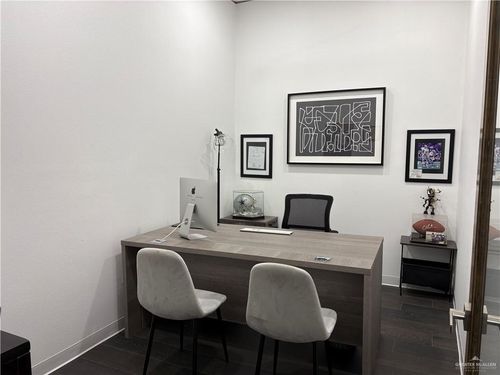 ste-m-2208 Primrose Ave, McAllen, TX, 78504-4162 | Card Image