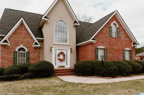 2041 Arrowhead Dr, SYLACAUGA, AL, 35150-1743 | Card Image