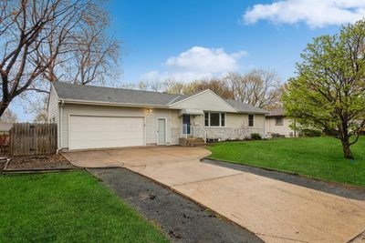 5469 Horizon Drive Ne, House other with 3 bedrooms, 1 bathrooms and null parking in Fridley MN | Image 2