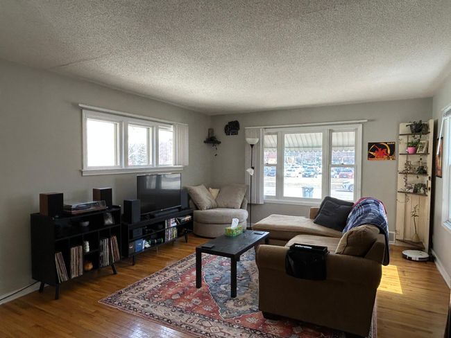 Living Room With Real Hardwood Floors.JPG | Image 11