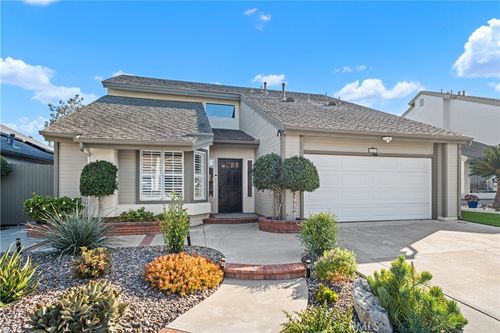 28052 Virginia, Mission Viejo, CA, 92692-4011 | Card Image