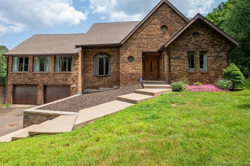 78 Blue Hills Rd, North Haven, CT, 06473-1001 | Card Image